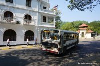 bus-of-Sri-Lanka-Lanka-Ashok-Leyland